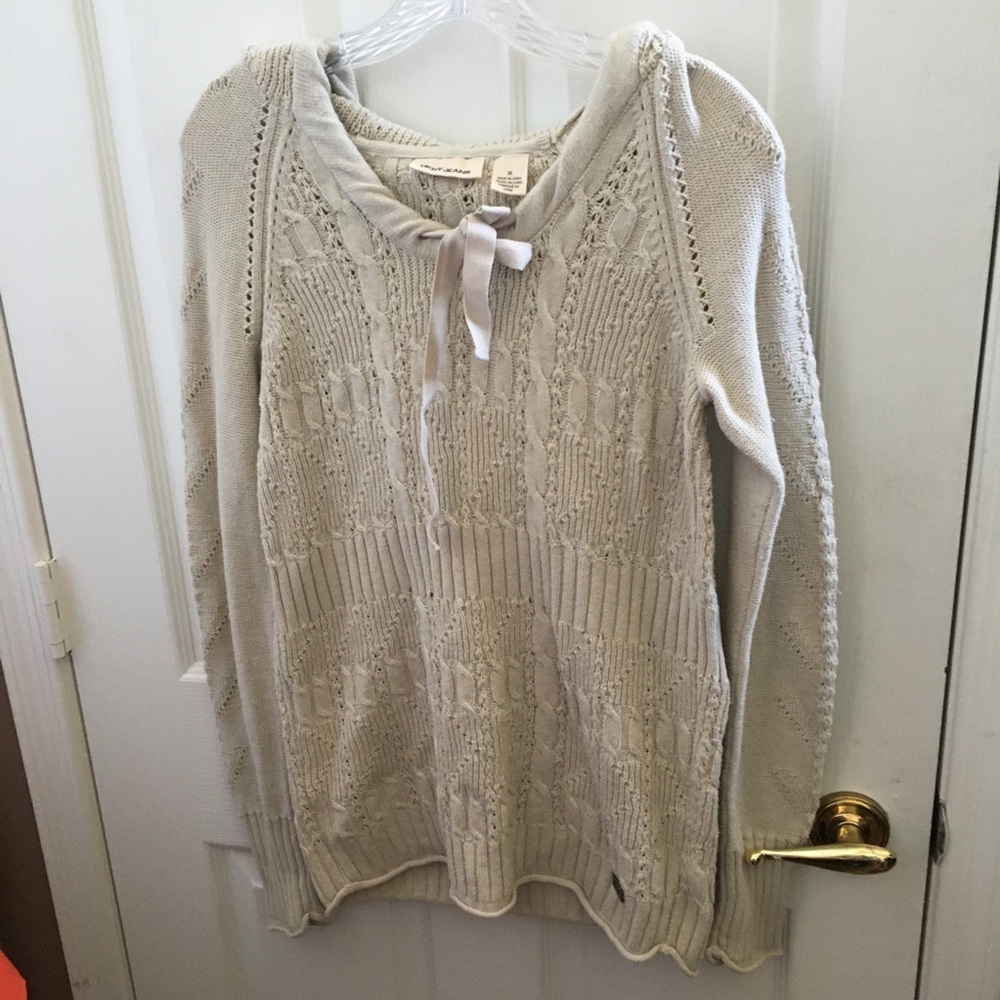FINAL MARKDOWN Ladies dkny knit hoodie medium